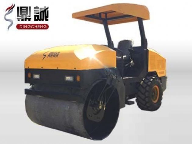 點擊查看詳細信息<br>標題：4噸單鋼輪振動壓路機 閱讀次數：14314